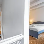Ca' Del Sol شقة *