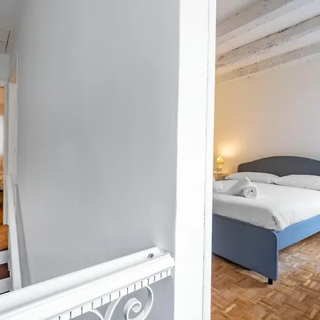 Ca' Del Sol Apartament *